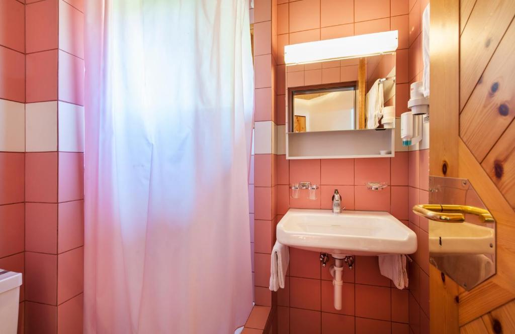 T3 Hotel Mira Val Flims Rom bilde